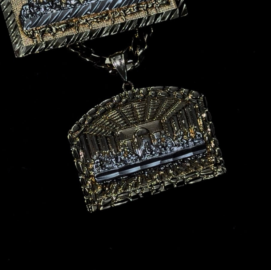 Round Last Supper Pendant
