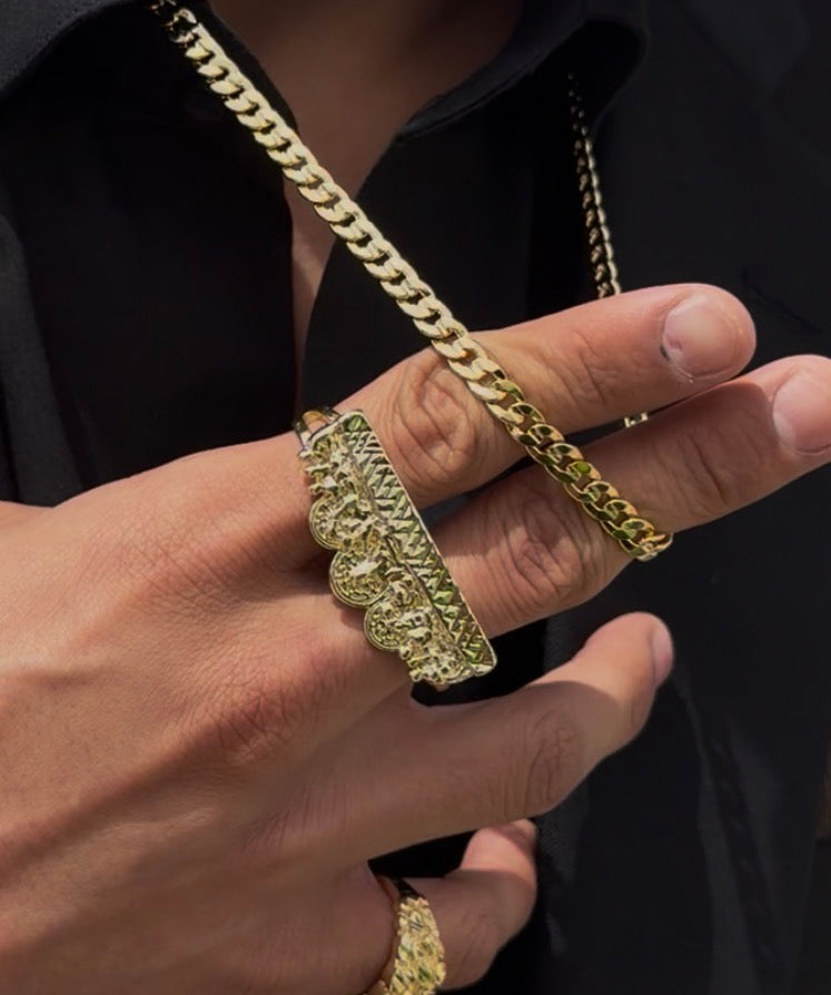 Last supper double finger