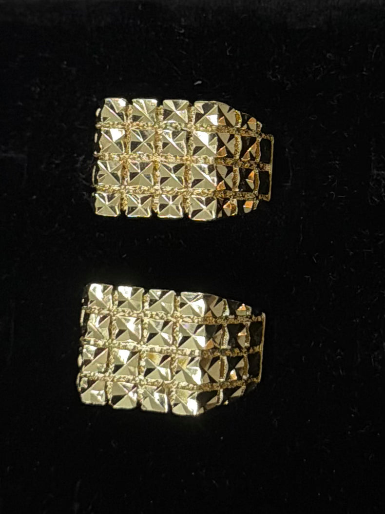 Square Diamond Cut Ring
